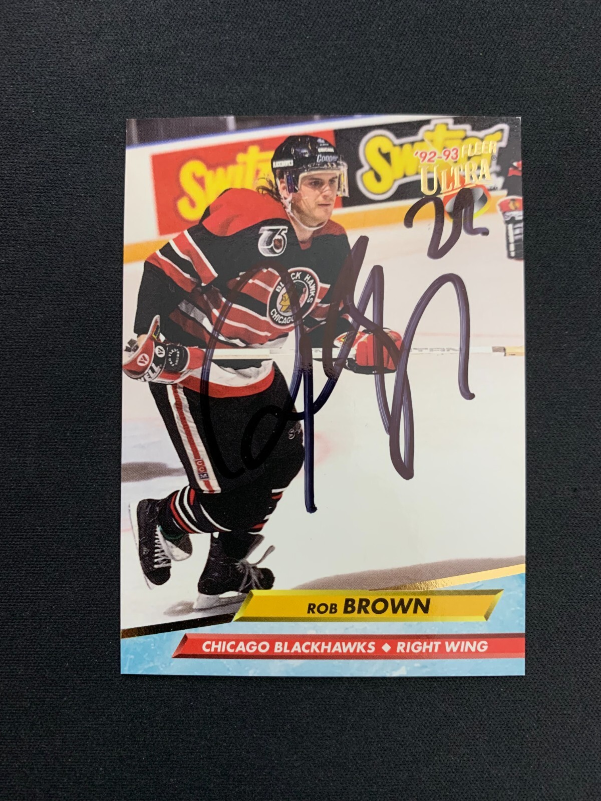 ROB BROWN BLACKHAWKS AUTOGRAPH AUTO 92-93 FLEER ULTRA #33 *38675