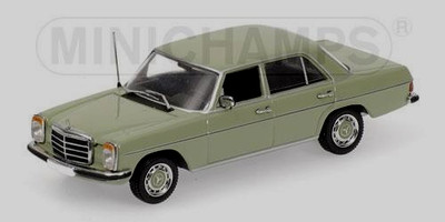 wonderful diecast-modelcar 1/43 MERCEDES 240D/8 SALOON 1973 - caledonian green