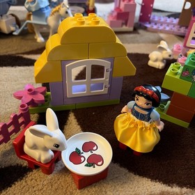 LEGO Duplo Six Disney Princess Retired Sets Preowned Incomplete No Boxes