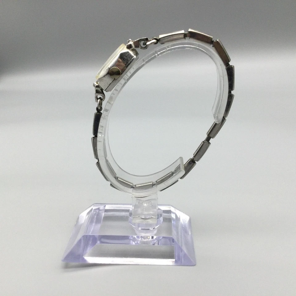 Reloj Waltham Damas Vintage Acentos Diamante Suizo 16mm Tono Plata Batería Nueva Foto 3 de 4