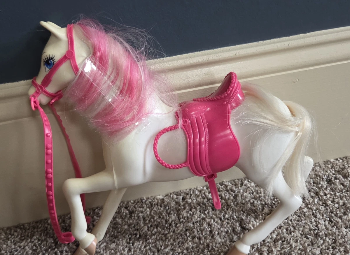Cheval Barbie figurine statue jouet vintage 2009 Mattel art