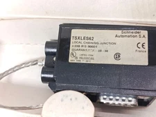 TSXLES62 - SCHNEIDER  COUPLER MODULE LOCAL CHAINING JUNCTION NEW IN BOX