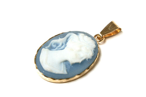 9ct Gold Blue Cameo Pendant necklace no chain Gift Boxed Made in UK - Picture 2 of 4