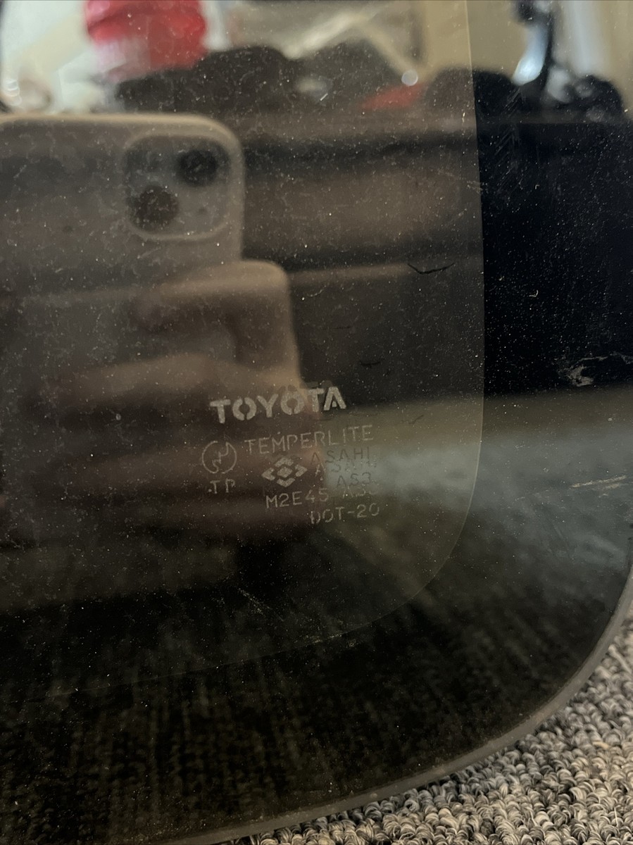 1995-1998 Toyota T100 Pickup Driver Side Left Rear Window Glass