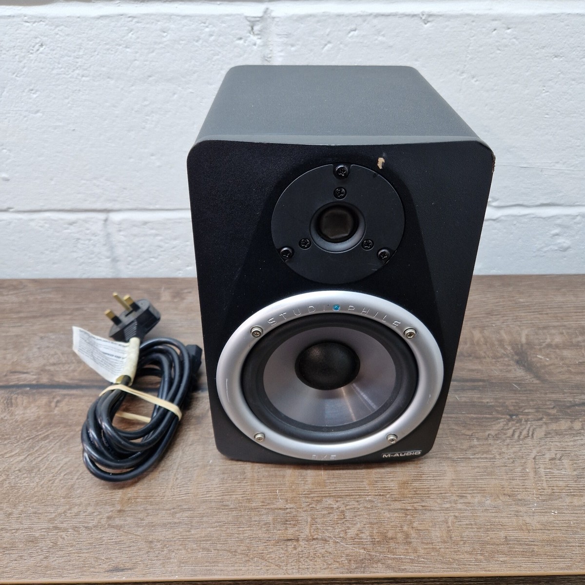 Studiophile Bx5 動作確認済】M-AUDIO StudioPhile BX5 モニター