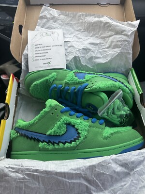 men grateful dead x nike sb dunk low green bear