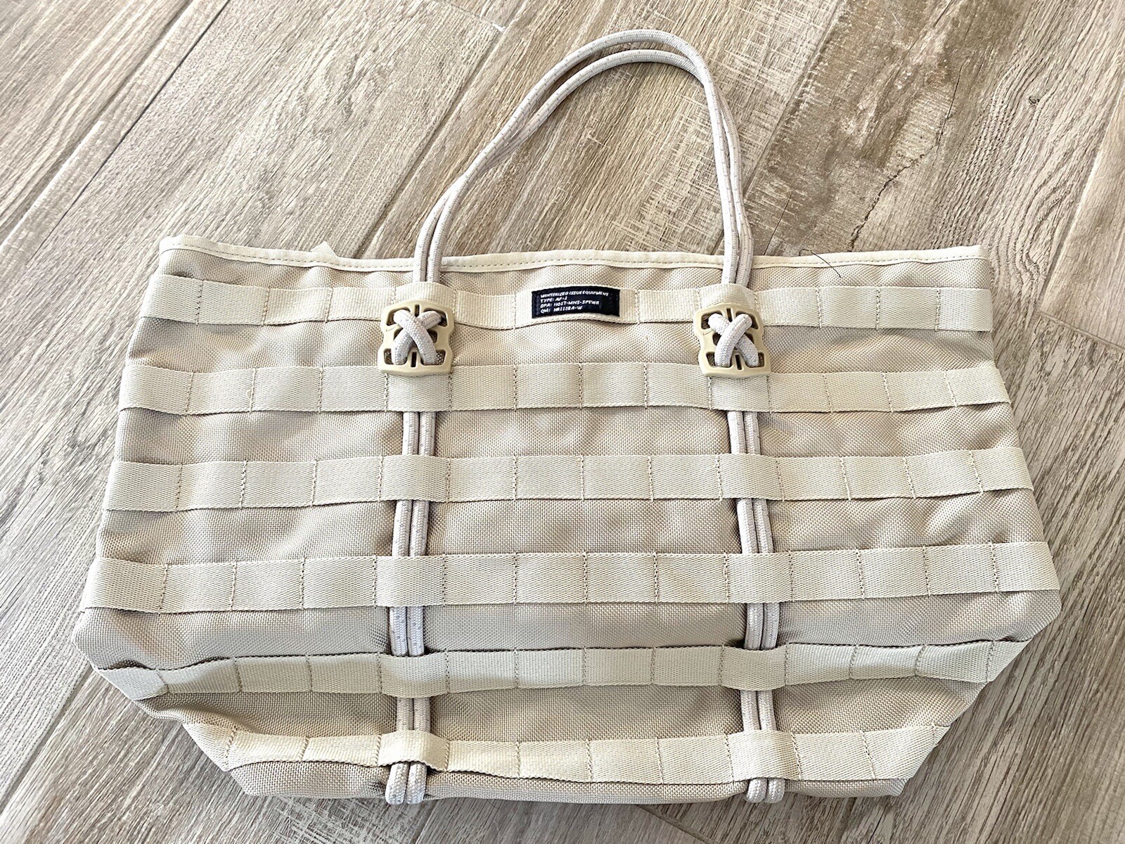 af1 tote