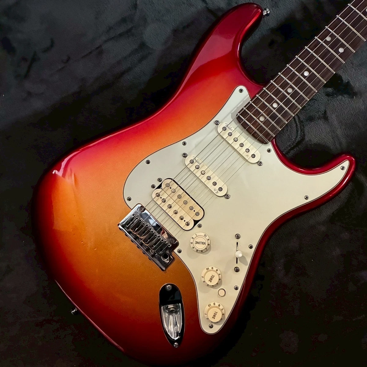 Preços baixos em Guitarras Fender American Deluxe Stratocaster | eBay