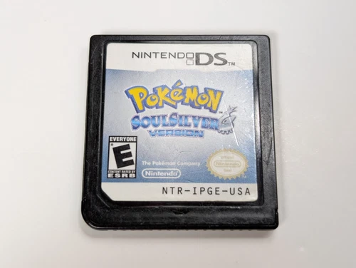 New Listing*worn condition* Pokemon SoulSilver Nintendo DS authentic