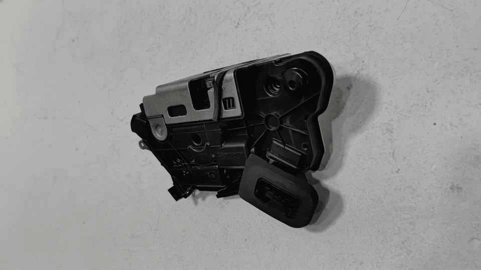 Volkswagen Atlas 2018-2025 motor actuador cerradura puerta lado conductor delantero OEM Foto 4 de 4