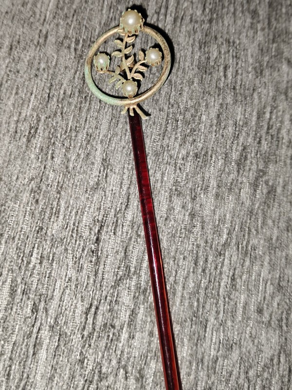 Vintage Hairpin With Pearl Flowers