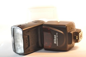 Nikon SB-700 Speedlight I D-TTL Flash WORKING for D850 D750 D7200 D5600 Z7 Z8 ZF