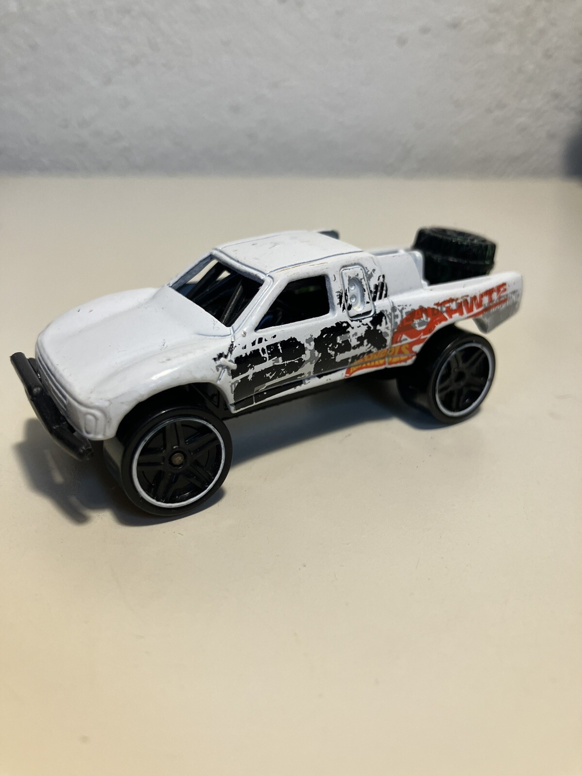 Hot wheels 4×4 Toyota Off Road Truck Hwtf Target Exclusive Falak