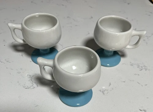 VTG Caribe Puerto Rico Footed Pedestal Mug Cup Restaurant Ware Set Of 3 White Bl