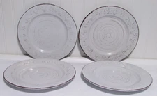 Pfaltzgraff Trellis White  10"  Dinner Plates    Set of 4