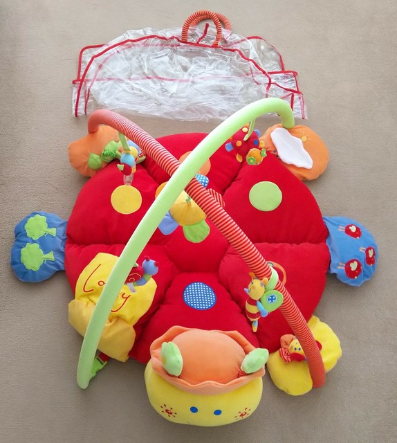 mamas and papas lotty ladybird playmat