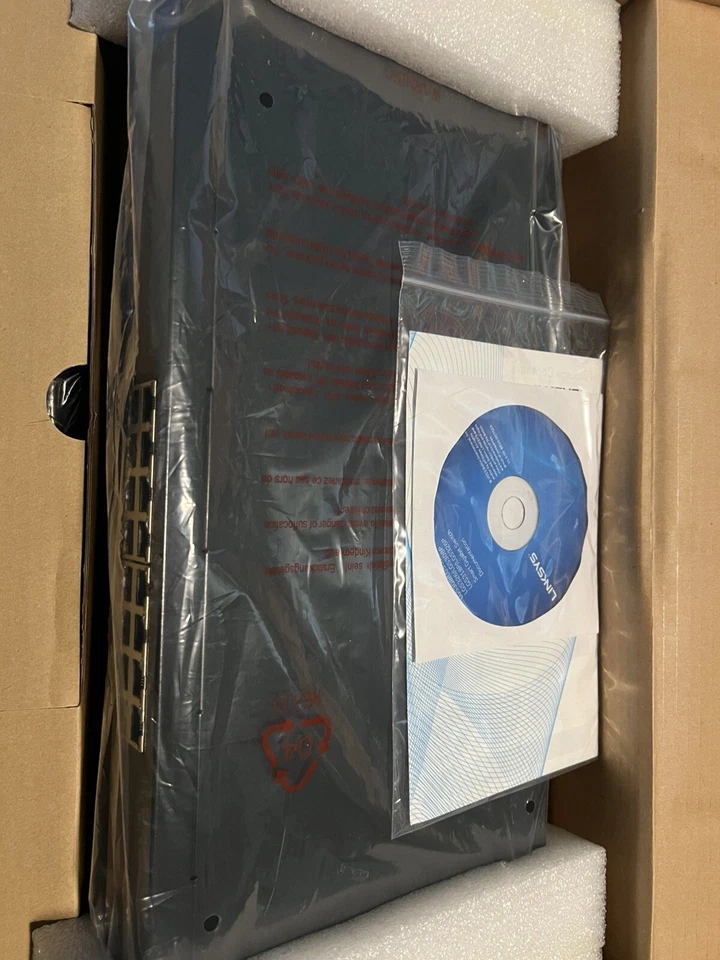 Linksys LGS318 18-Port Business Smart Gigabit Managed Network Switch New - Image 2 of 4