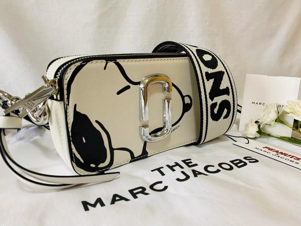 Marc Jacobs Women's Snapshot Camera snoopy Bag- White Leather