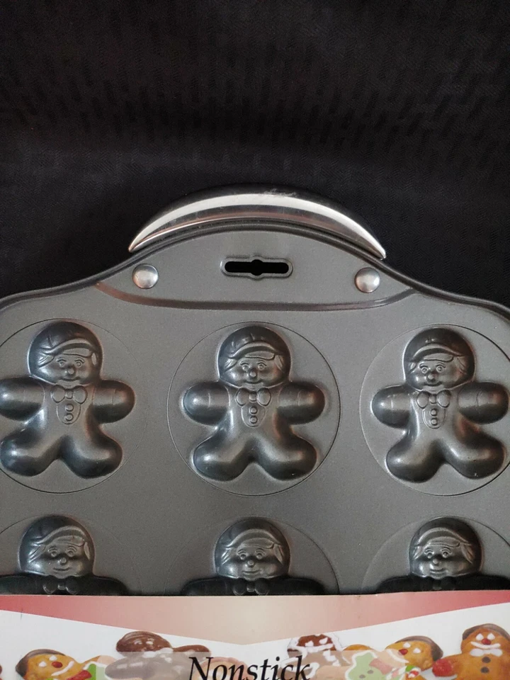 Nueva hoja de galletas Gingerbread Man profesional antiadherente Norpro 12 galletas Foto 3 de 4