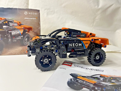 Lego Technic Neom McLaren 42166 