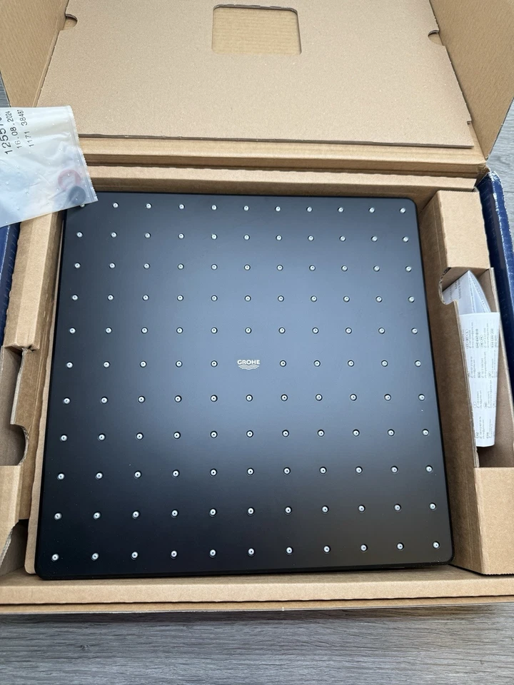 Cabezal de ducha de lluvia Grohe 265702430 1,75 GPM función única negro *LEER Foto 3 de 4