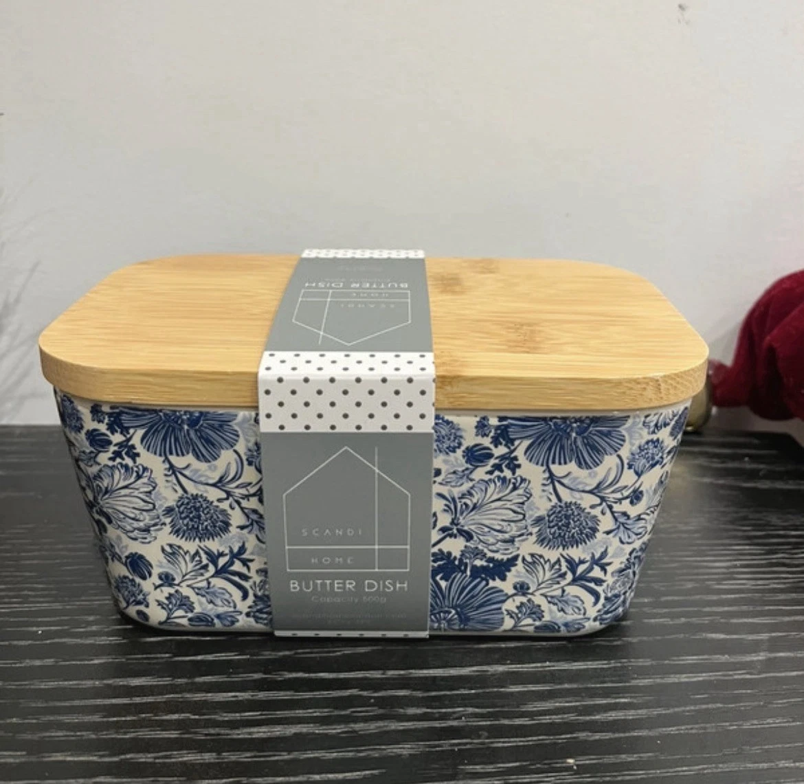 Scandi Home Blue Flower Patterned Butter Dish with Wooden Lid
Opens in a new window or tab