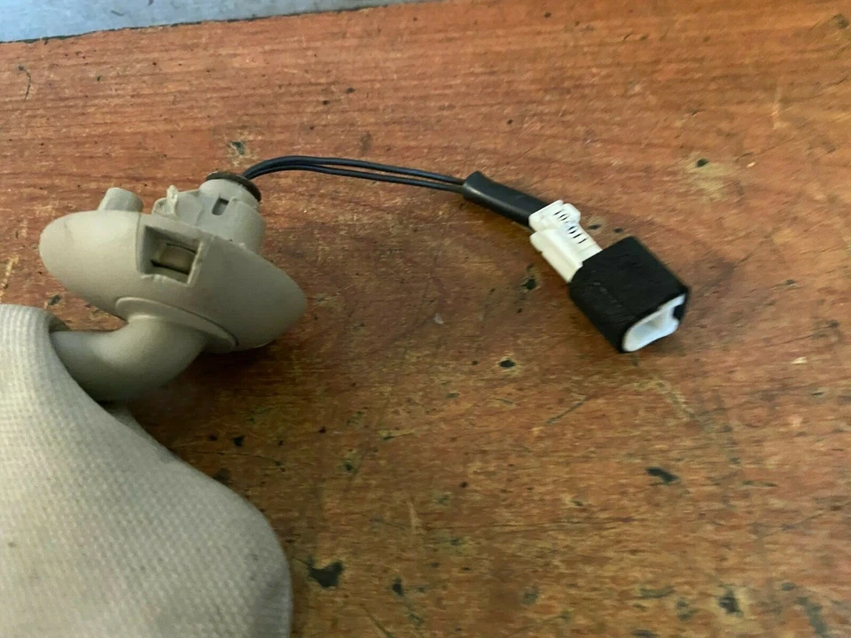 Parasol delantero Honda Accord MK8 2012 lado del pasajero 1421673 Foto 3 de 3