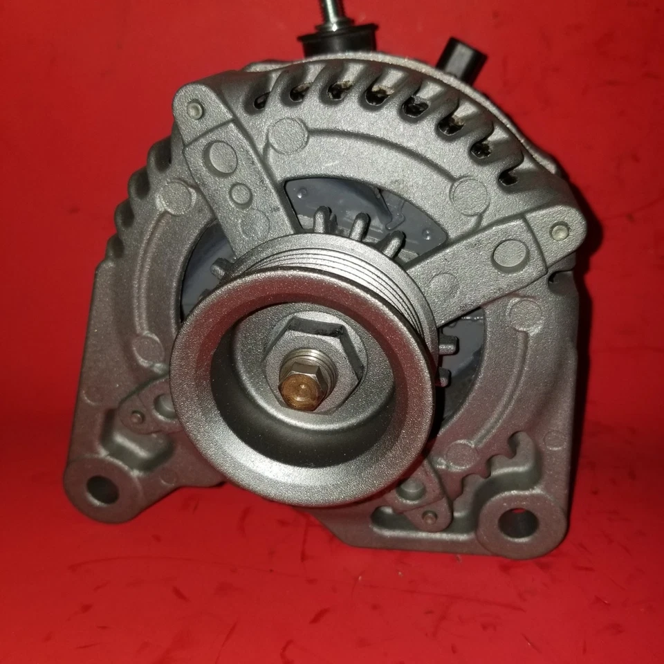 Chrysler Pacifica 2005 motor de 3,5 L alternador de 145 amperios con polea de embrague Foto 3 de 4