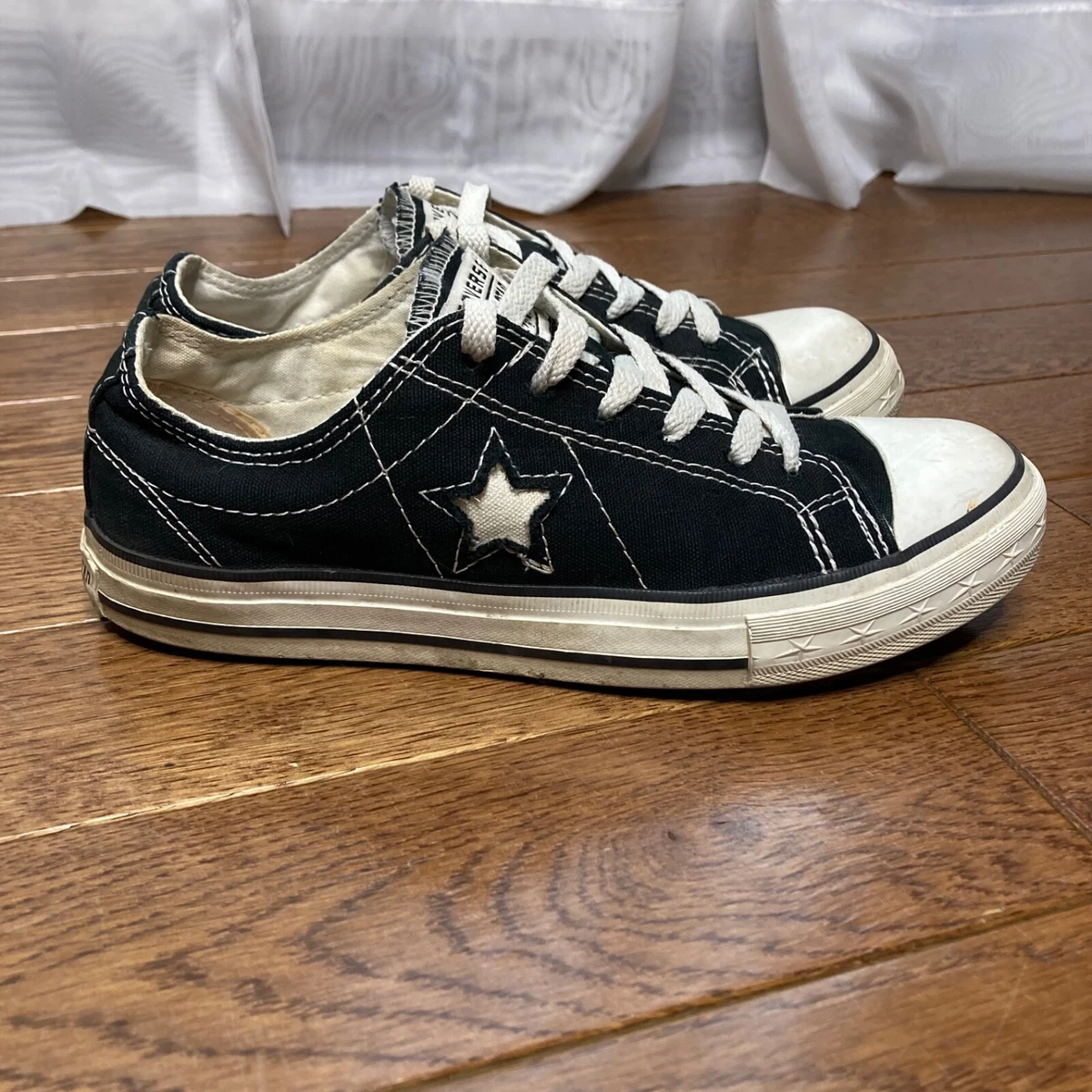 butiksindehaveren seng dybde Converse One Star Sneakers Womens 7.5 Black White Canvas Low Top Lace Up  Shoes | eBay