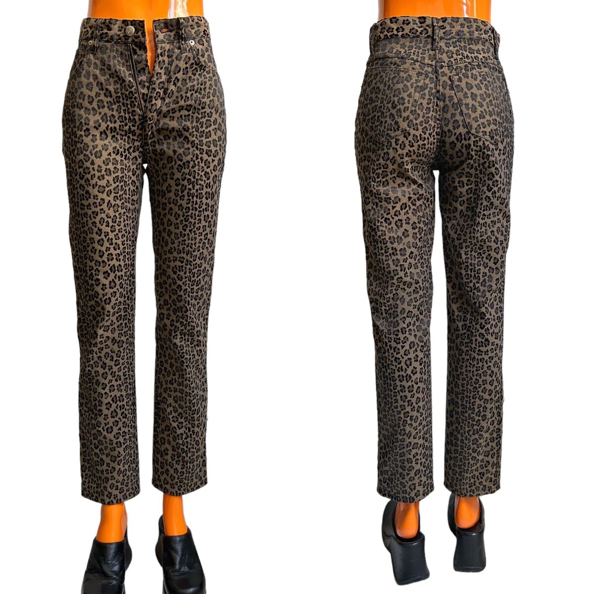 90s Vintage Fendi Leopard Print Jeans Pants Mid Rise Tapered 90s Vintage Fendi Leopard Print Jeans Pants Mid Rise Tapered
