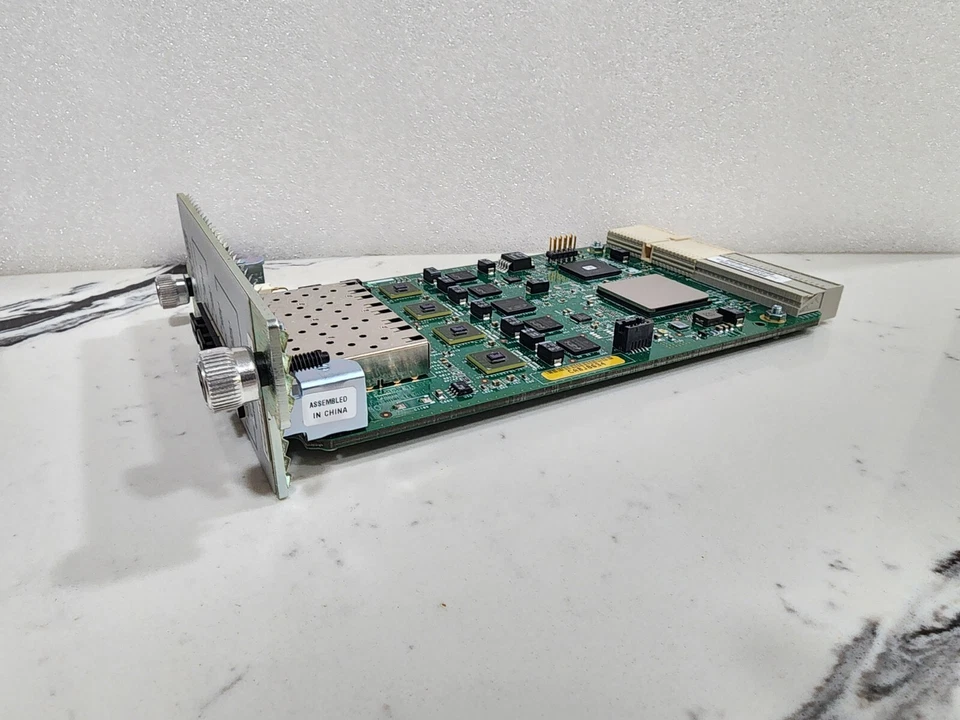 JUNIPER NETWORKS PB-4OC3-10C12-SON2-SFP-B SONET MULTIVELOCIDAD SFP; IPUIBN9MTA Foto 3 de 3