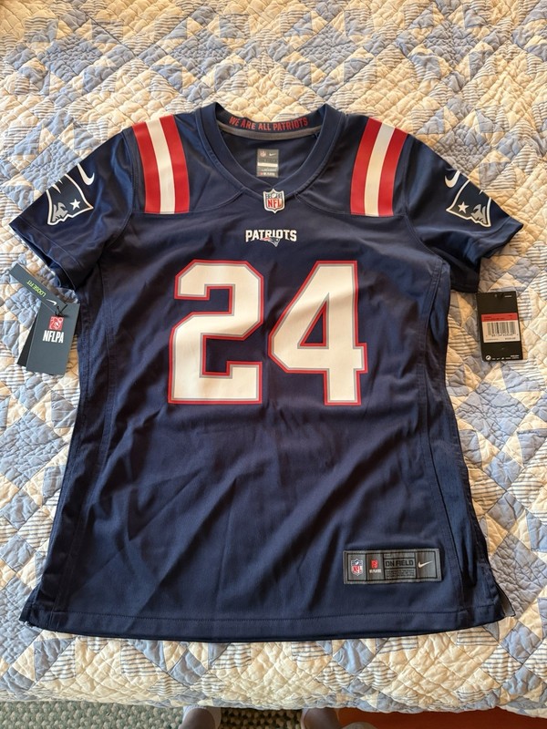 NWT Stephon Gilmore #24 New England Patriots Nike On Field Jersey Women’s Large