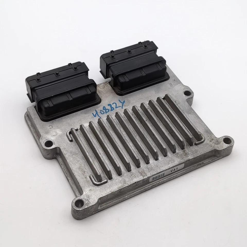 Módulo de control informático del motor Hyundai Azera 2012 2013 2014 OEM 39110-3CHN1 Foto 4 de 4