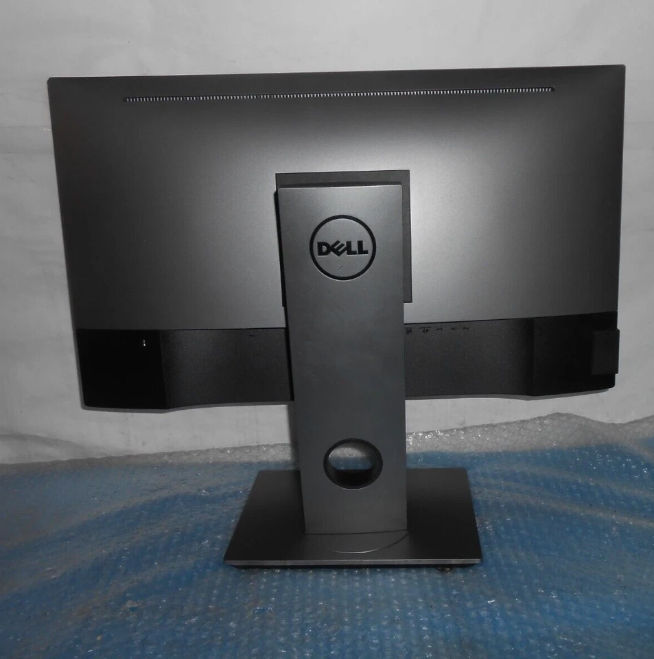 24" Dell Ultrasharp U2417H Full HD (1080p) Infinity Edge IPS LED Monitor - Image 4 of 4