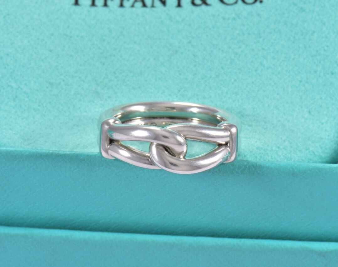 Tiffany & Co Paloma Picasso Silver Knot Ring Size 5 and Pouch