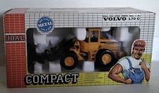 Chargeuse Volvo L70C Engin Travaux Publics Echelle1/50eme Ref 164