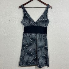 Patagonia Margot Dress Medium Novelty Leaf Travel Stretch Eco Outdoor Gorpcore