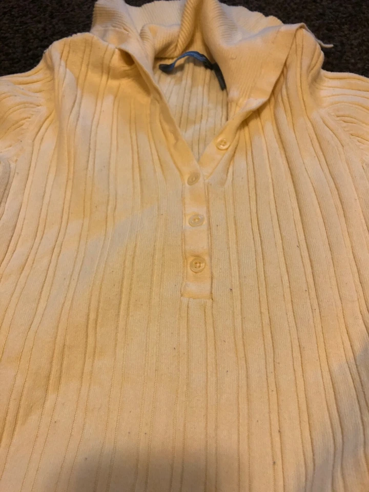 Hillard & Hanson Yellow 3/4 Sleeve Light V Neck Collar Sweater Petite Size Small - Image 2 of 4
