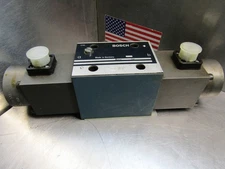 Bosch/Rexroth 0 811 404 832 Directional Valve 315psi