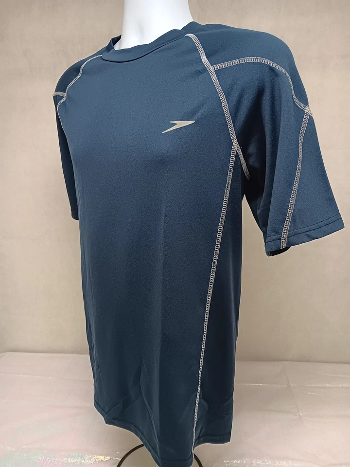 Camiseta Speedo Para Hombre Negra Delgada Mediana Block The Burn Manga Corta Con Logo Foto 4 de 4