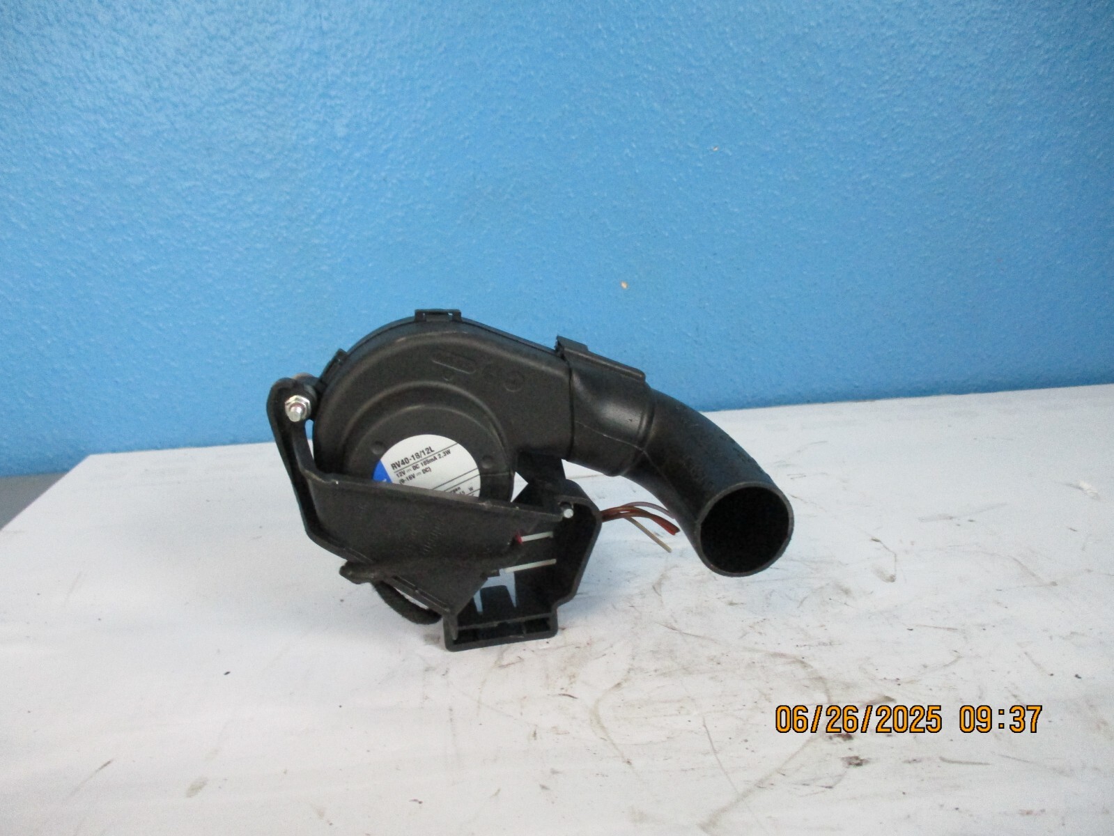Picture 4 of 6