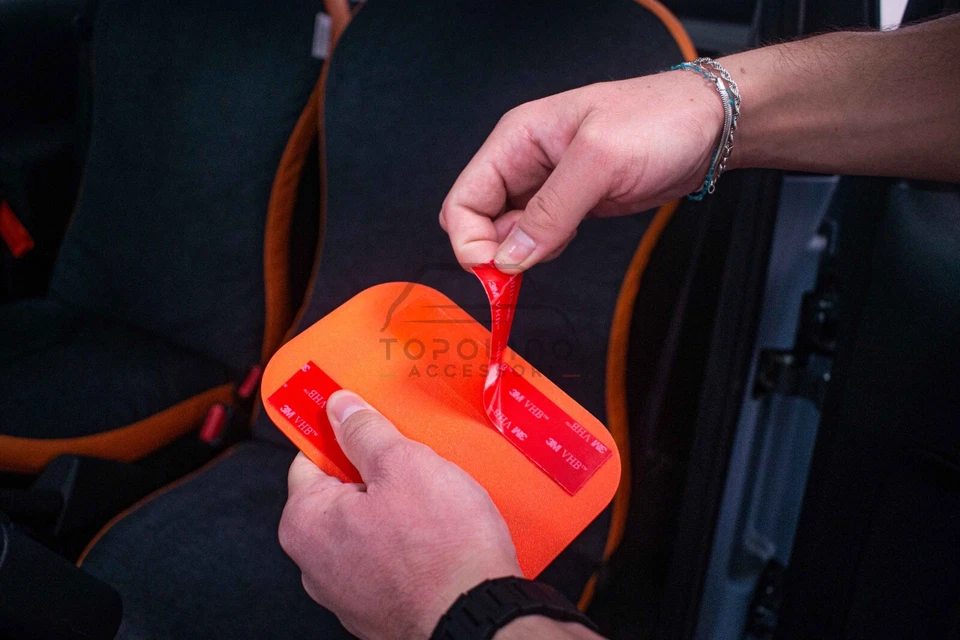 Poggiapiede per Citroen AMI e Opel Rocks-Accessori Citroen AMI - Image 2 of 3