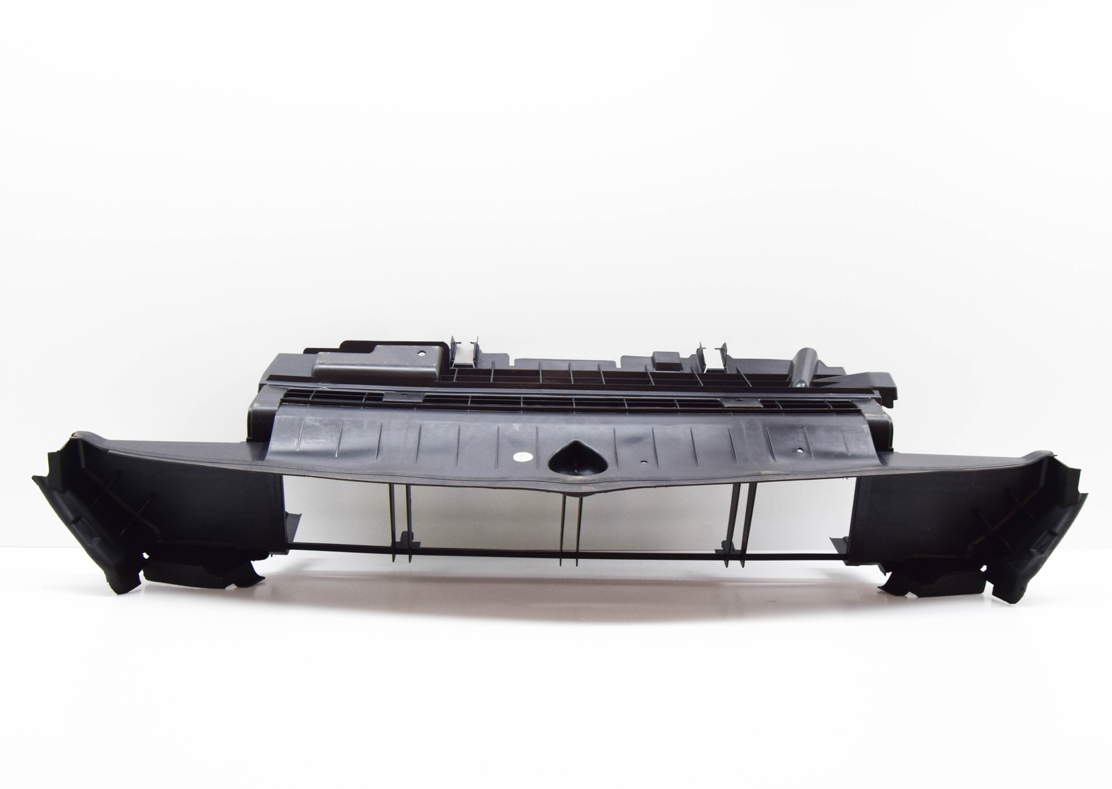 MERCEDES-BENZ E Cabrio A207 Motorkühler Luftführung A2075052830