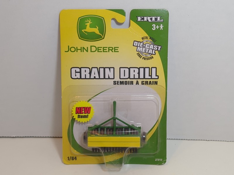 Ertl John Deere 1/64 Grain Drill 8300 #5528W Vintage Style Farm Toy NIP MOC MINT