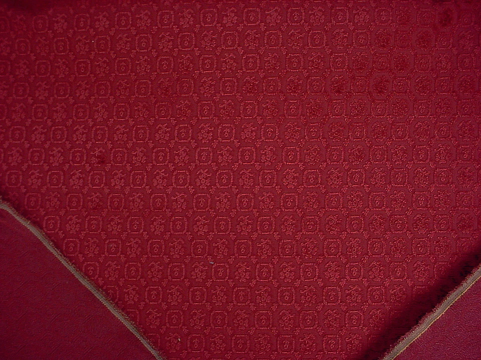 Tela de tapicería de terciopelo floral francés 4Y Lee Jofa 2001179 Checquers Cassis vino Foto 3 de 4