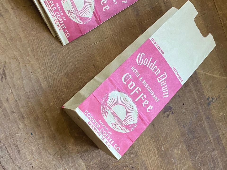 20 VTG Deadstock NOS Golden Dawn Hotel Restaurant Coffee Paper Bags, Brooklyn NY - Image 4 of 4