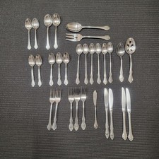 Mixed Lot of Rogers Stainless - Oneida LTD, 1881, WM. A.,  Deluxe