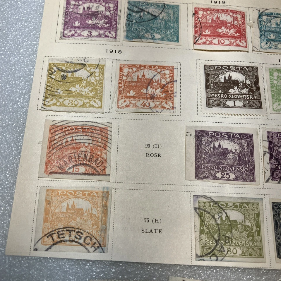 40 USED Antique Czechoslovakia/CZ Stamps Lot, 1915-1925. Some are RARE. A DEAL! - Image 3 of 4