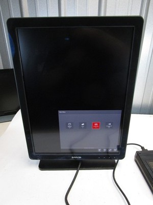 BARCO NIO MDNC-3421 LED COLOR DIAGNOSTIC MONITOR - WITH ADAPTER - OSD LOCK READ