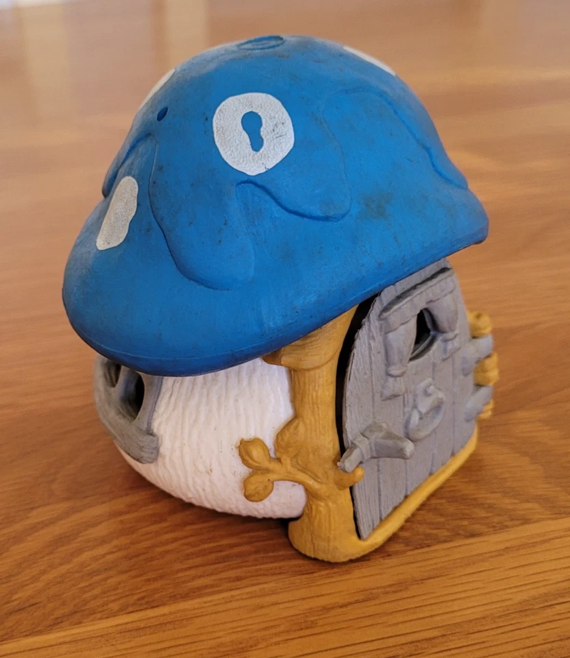 Smurf mushroom house blue roof   vintage - Image 3 of 3